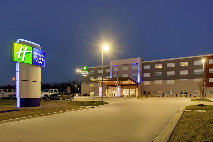 Hotel 3 of 55