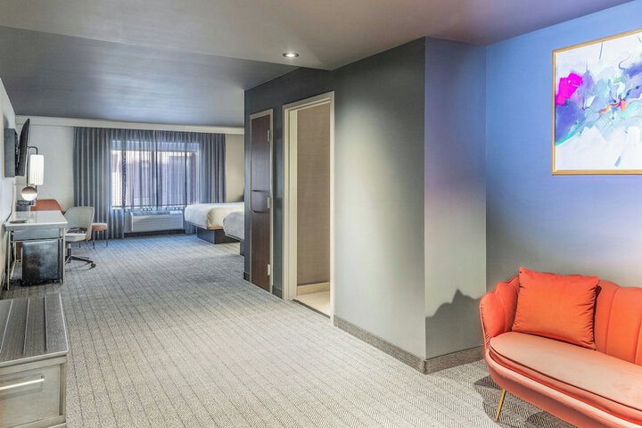 Courtyard by Marriott Wichita at Old Town