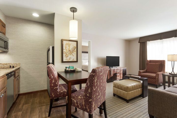 Homewood Suites by Hilton Fargo