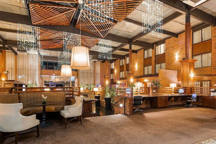 Hotel Interior 7 of 45