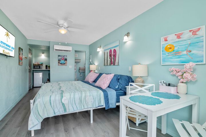 Latitude 26 Waterfront Boutique Resort - Bonita Springs