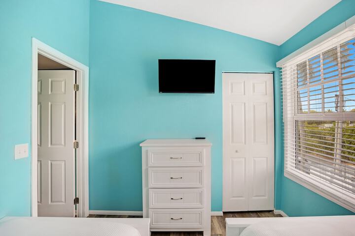 Room 107 of 417