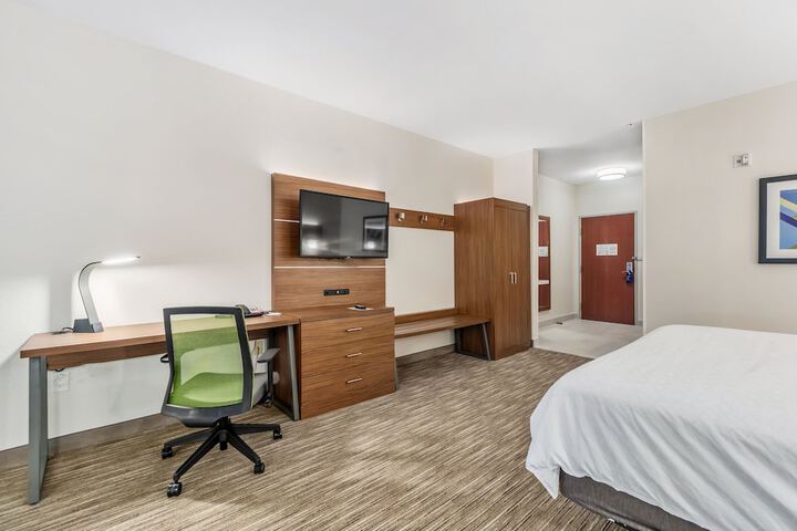 Holiday Inn Express Suites Van Buren-Ft Smith Area by IHG