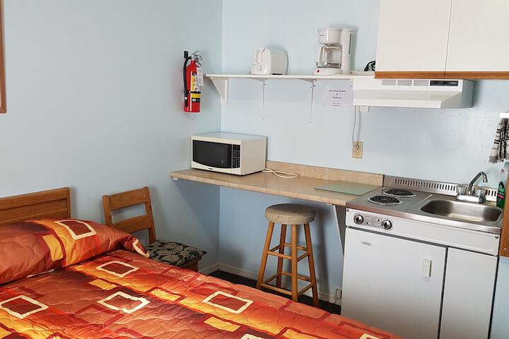 Room 7 of 33