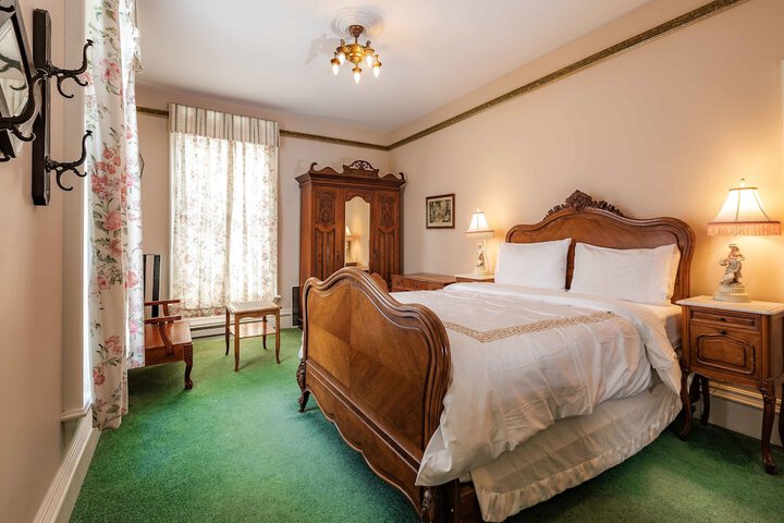Room 34 of 54
