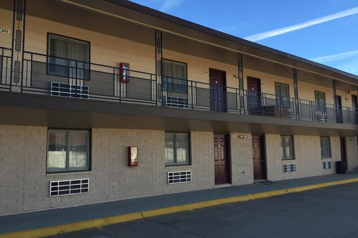 Hotel 3 of 35