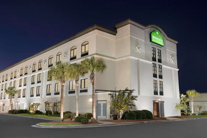 Hotel 2 of 55