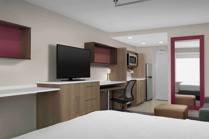 Room 19 of 35