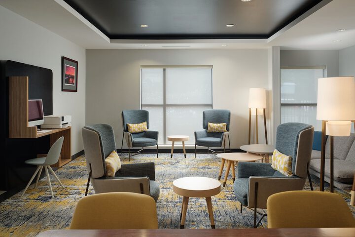 Hotel Interior 11 of 31