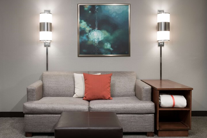 Room 12 of 35