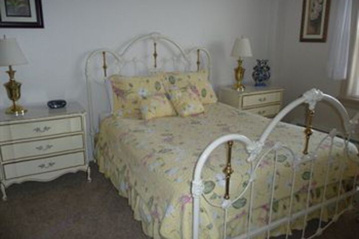 The Monticello Hotel