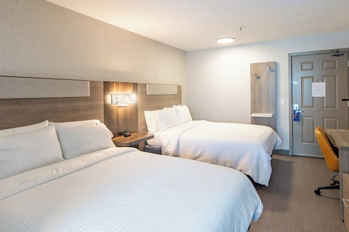 Room 29 of 61