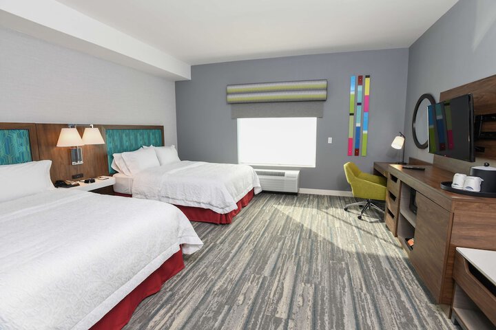 Room 33 of 58