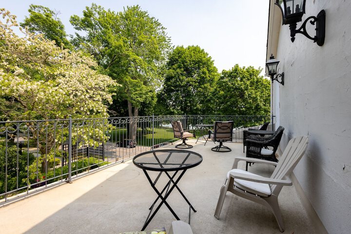 Terrace/Patio 75 of 77