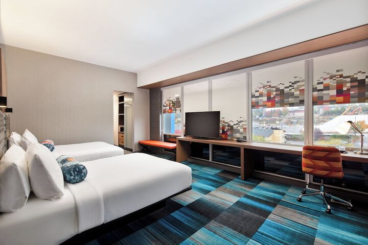 Aloft by Marriott Seattle Sea-Tac Airport