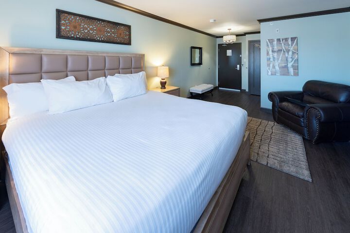 Prestige Treasure Cove Resort