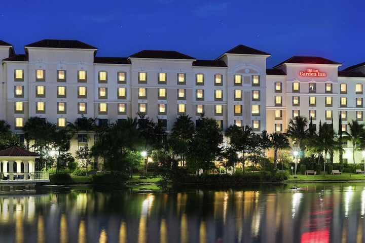 Hotel 6 of 78