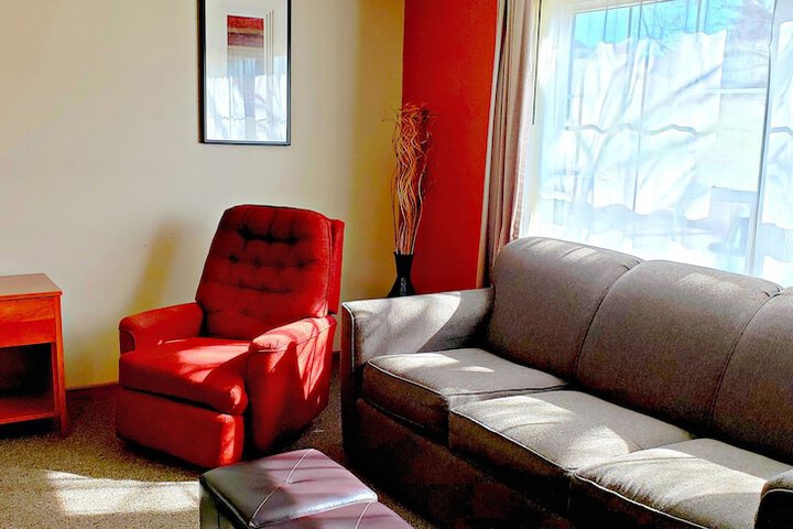 Room 80 of 258