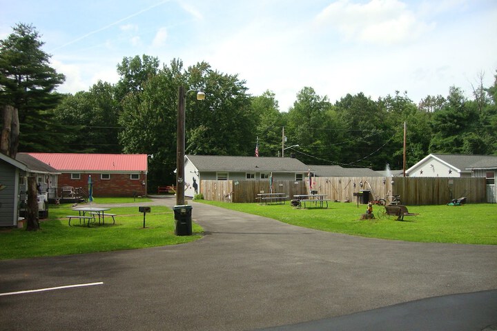 Property Grounds 34 of 34