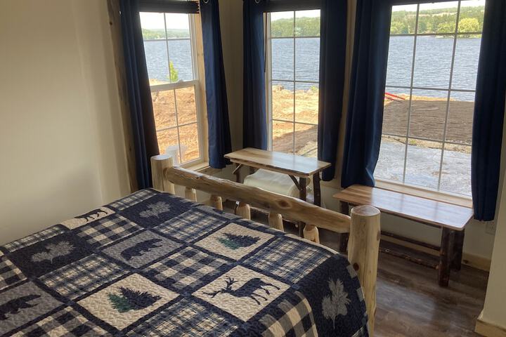 Keweenaw Waters Resort
