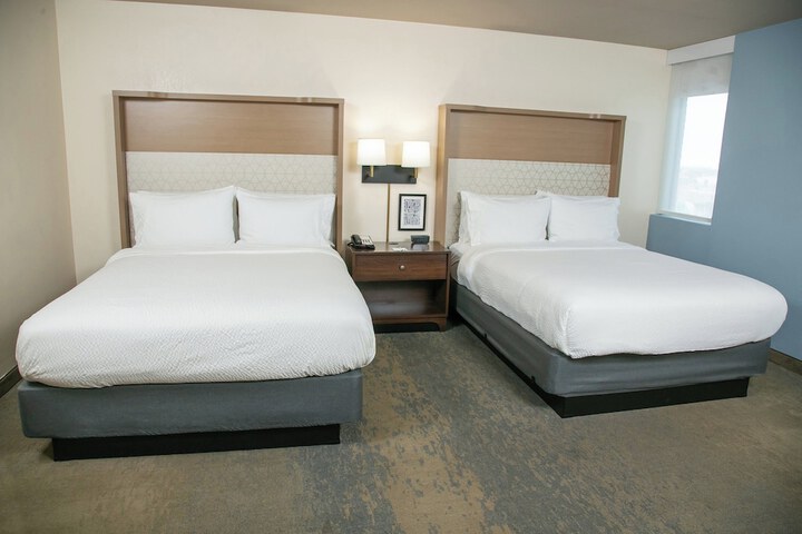 Holiday Inn Metairie New Orleans by IHG