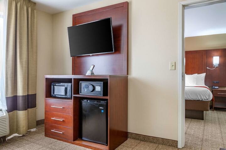Room 14 of 46