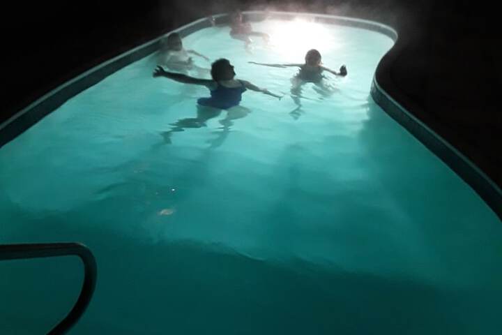 Pool 24 of 165