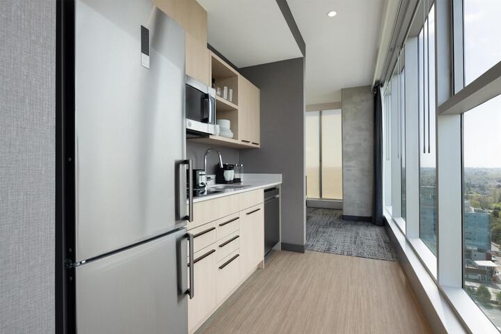 Homewood Suites by Hilton Surrey