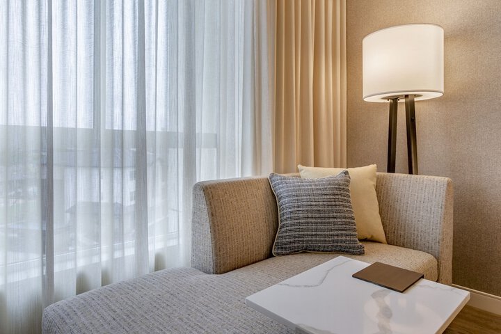 Hotel Centro Sonoma Wine Country Tapestry Collection Hilton