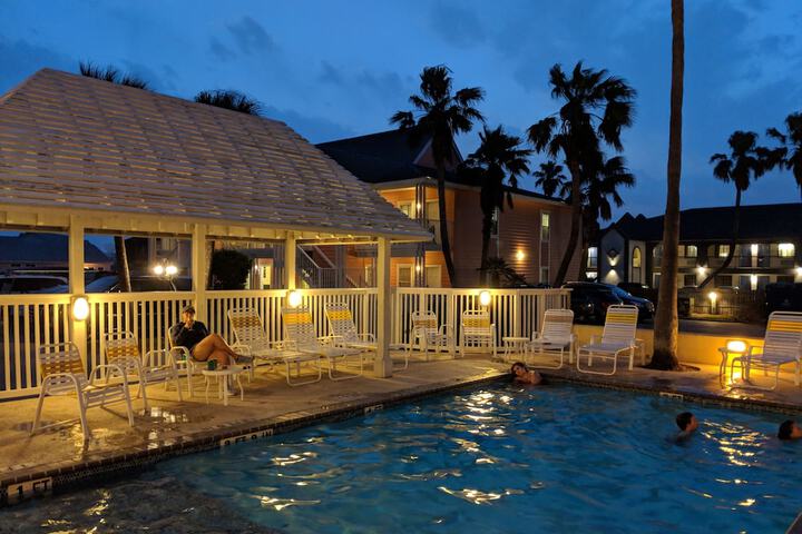 Pool 3 of 118