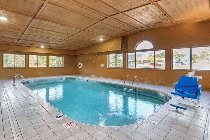 Pool 3 of 24