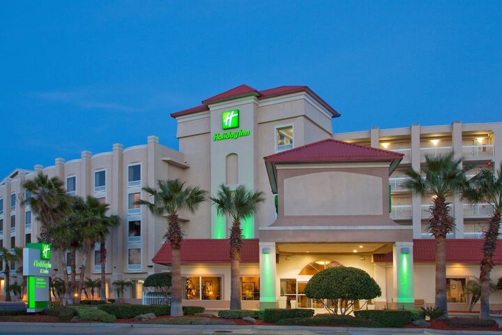 Hotel 8 of 75