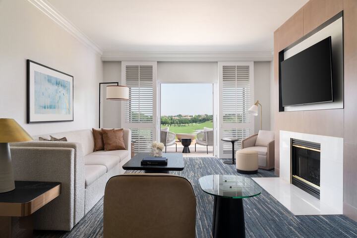 The Ritz-Carlton Dallas Las Colinas