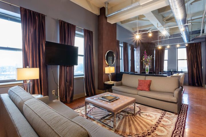The Giacomo Niagara Falls NY an Ascend Collection Hotel