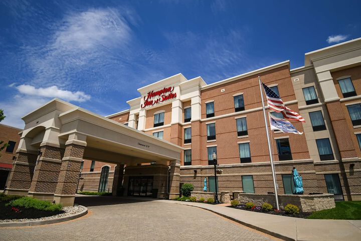 Hotel 4 of 57
