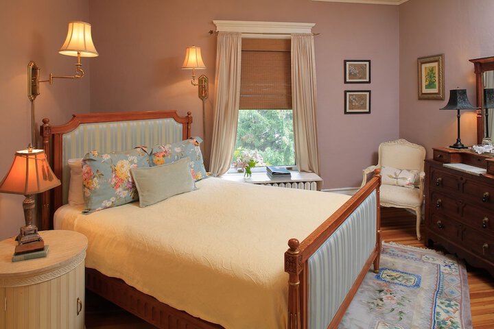 Room 21 of 46