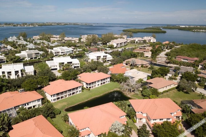 Harbor Landings Condo