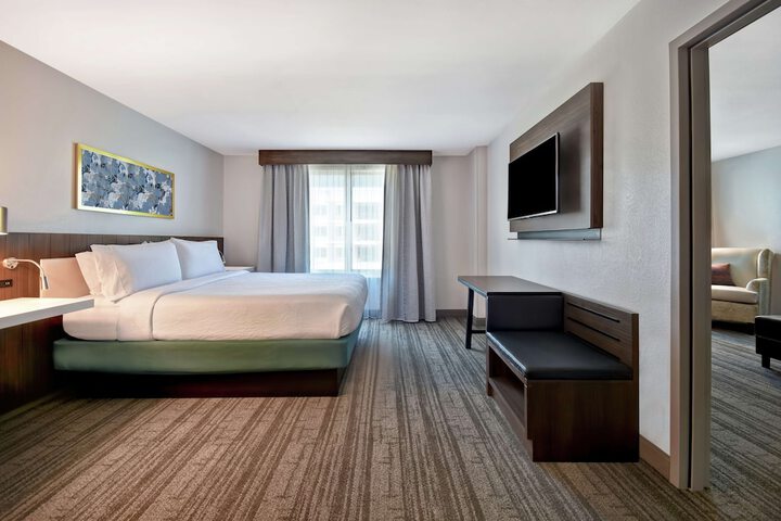 Room 30 of 60