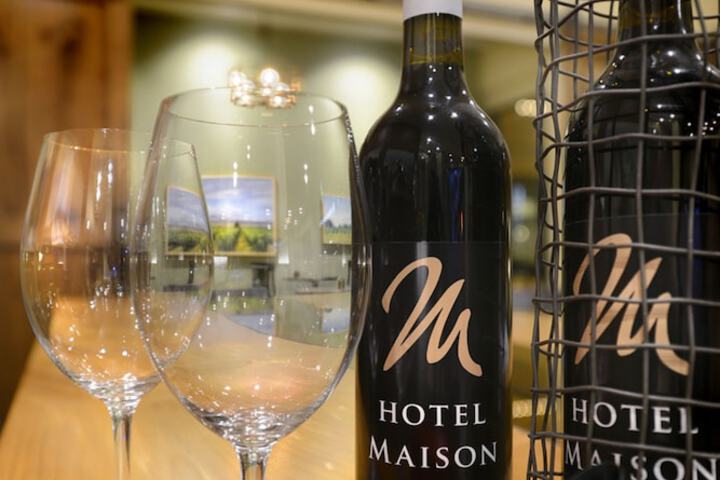 Hotel Maison Yakima Tapestry Collection by Hilton