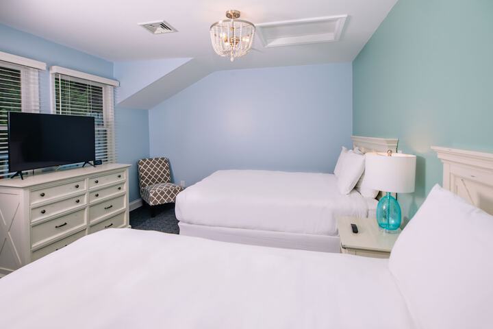 Room 80 of 119