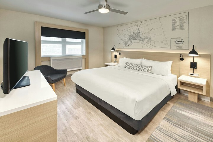Room 22 of 56