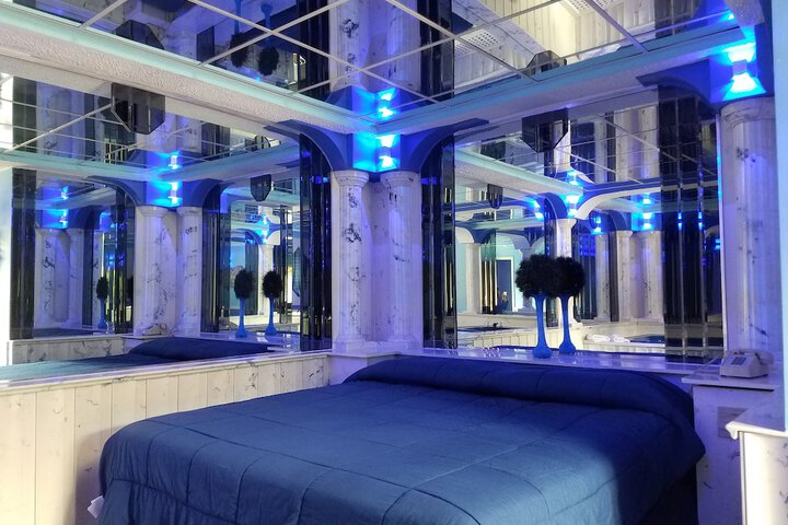 Room 18 of 50