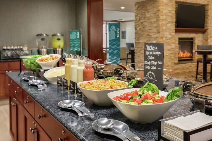 Homewood Suites by Hilton Dulles-North / Loudoun