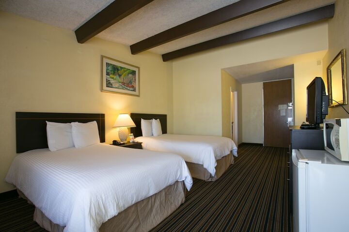 Room 12 of 23