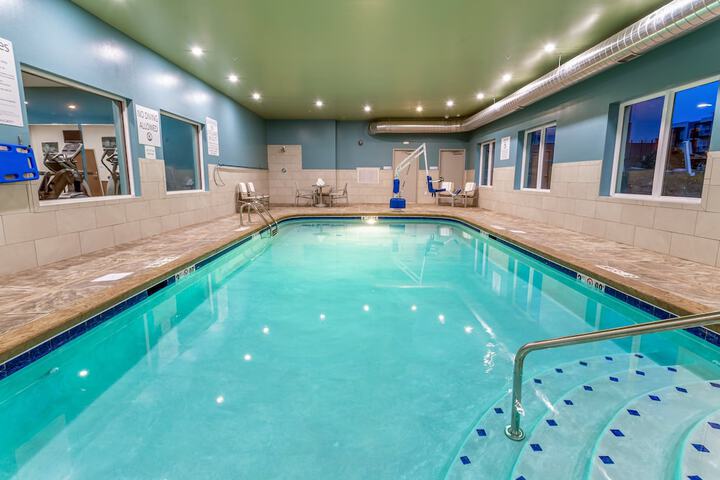 Pool 5 of 35