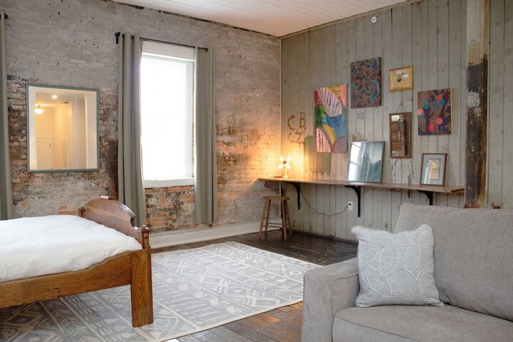 Room 19 of 58
