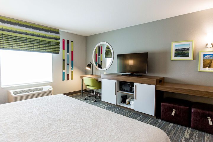 Room 22 of 46