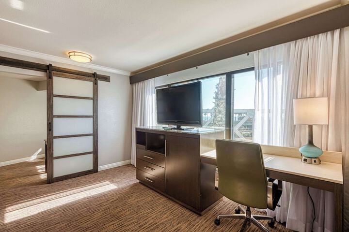Room 101 of 150