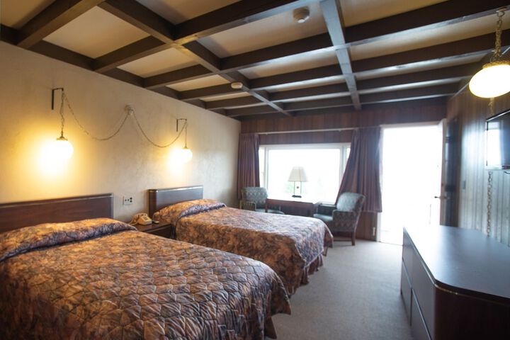 Room 5 of 20