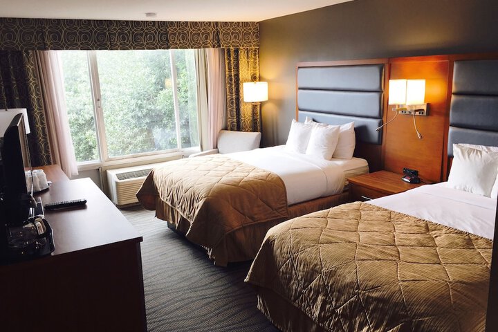 Room 54 of 90